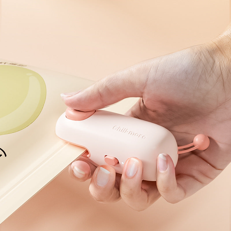 Velnox™ Seal – Tek Dokunuşla Kapat | Şarjlı Mini Poşet Yapıştırıcı